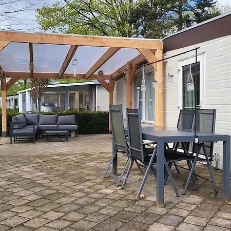 Family Vibes, Op 5 Sterren In Limburg