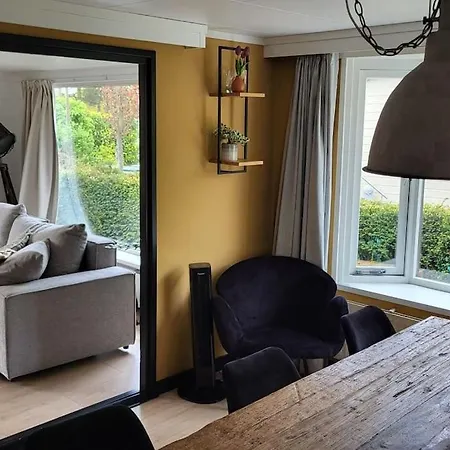 Chalet Family Vibes, Op 5 Sterren In Limburg