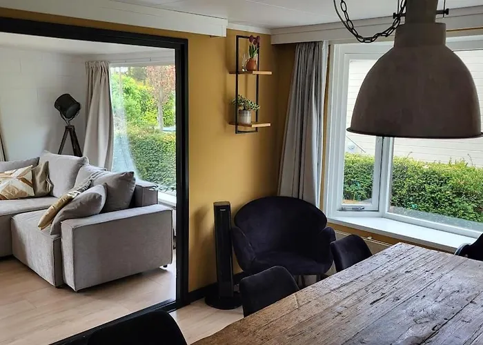 Chalé Family Vibes, Op 5 Sterren In Limburg